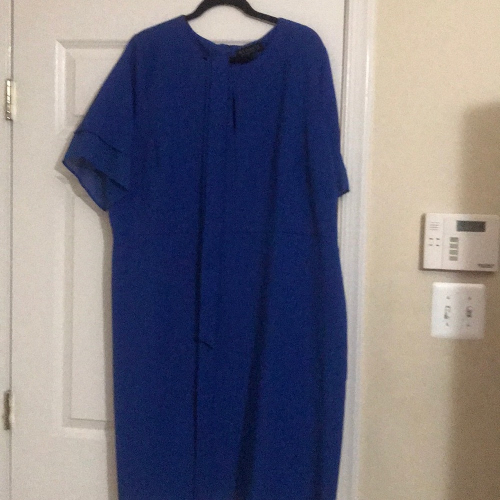 🎉 LAST CALL! 
Eloquii tie waist dress